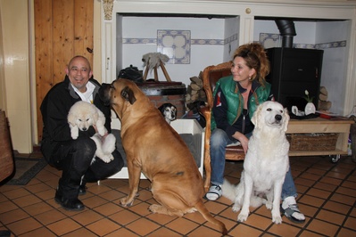 Jomadar en Gyula en hun familie